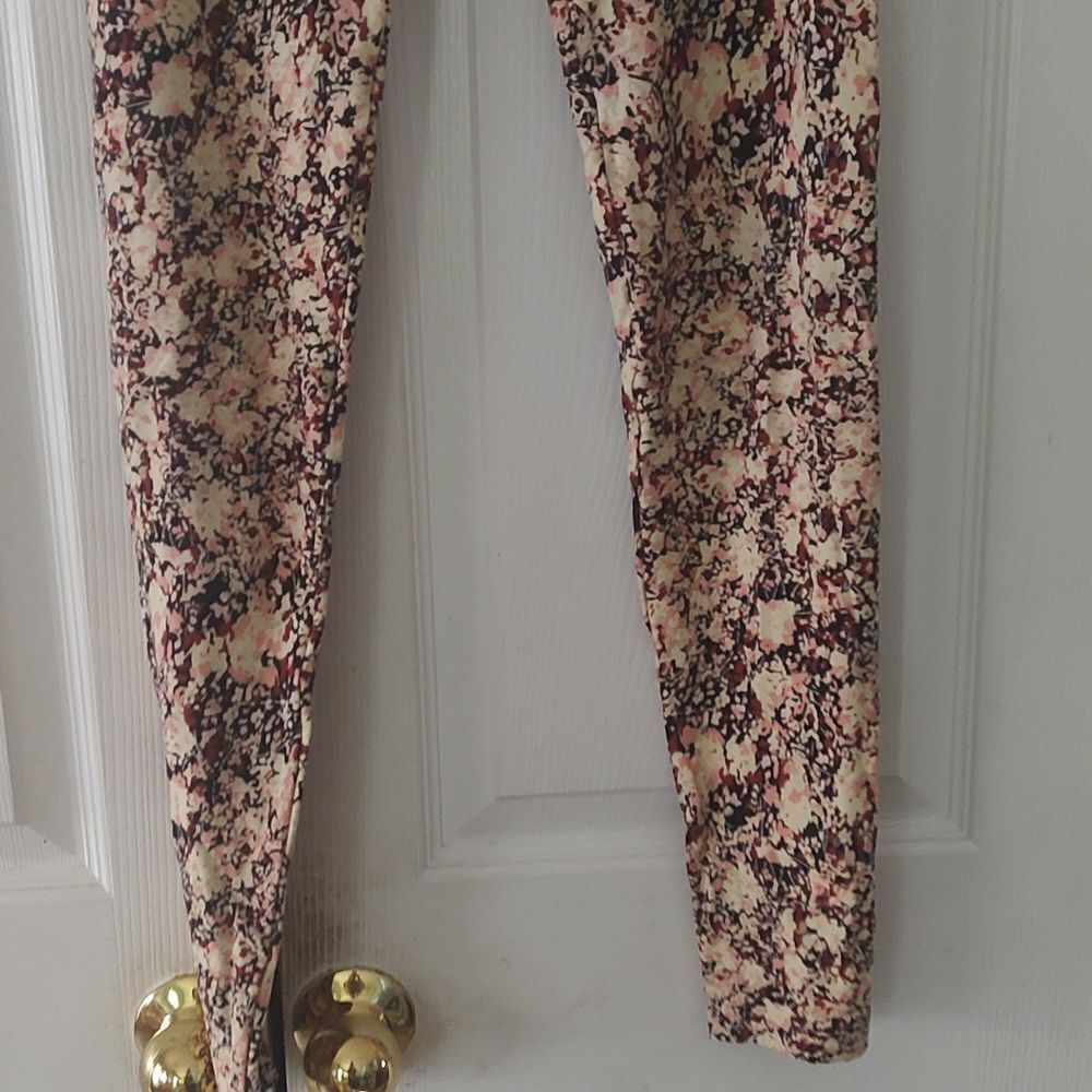 Lularoe Multicolor Cream Black Rust Color Legging… - image 2